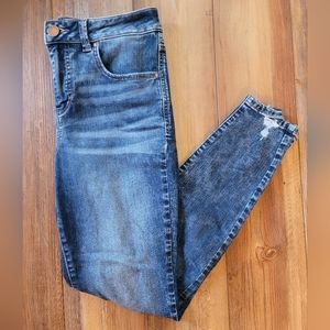 Maurices Everflex High-Rise Jeans Size 6 Regular